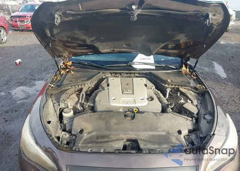 2014 Infiniti Q50 Premium z USA, uszkodzony, nr VIN JN1BV7AP5EM673500